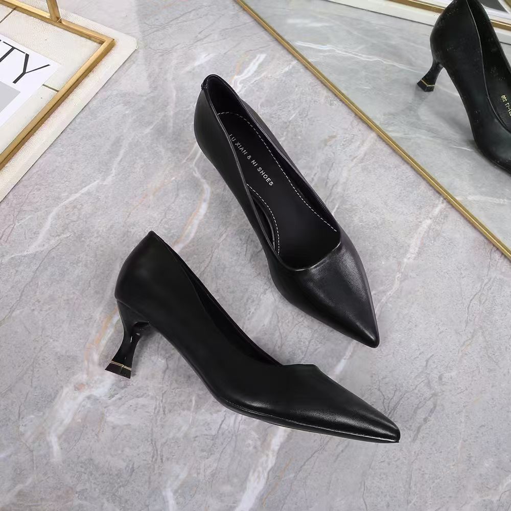 High Heel Women Four Seaon New Style Girl Thin Heel Pointed Toe Single Veratile Black Leather Profeional Work_vogvips.com