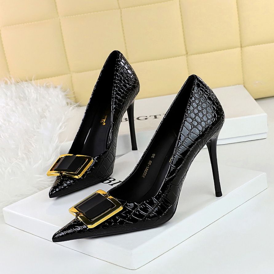 High Heels Women S Fine Heel Stone Pattern Patent Leather Pointed Belt Buckle Decorative Single Shoes_vogvips.com