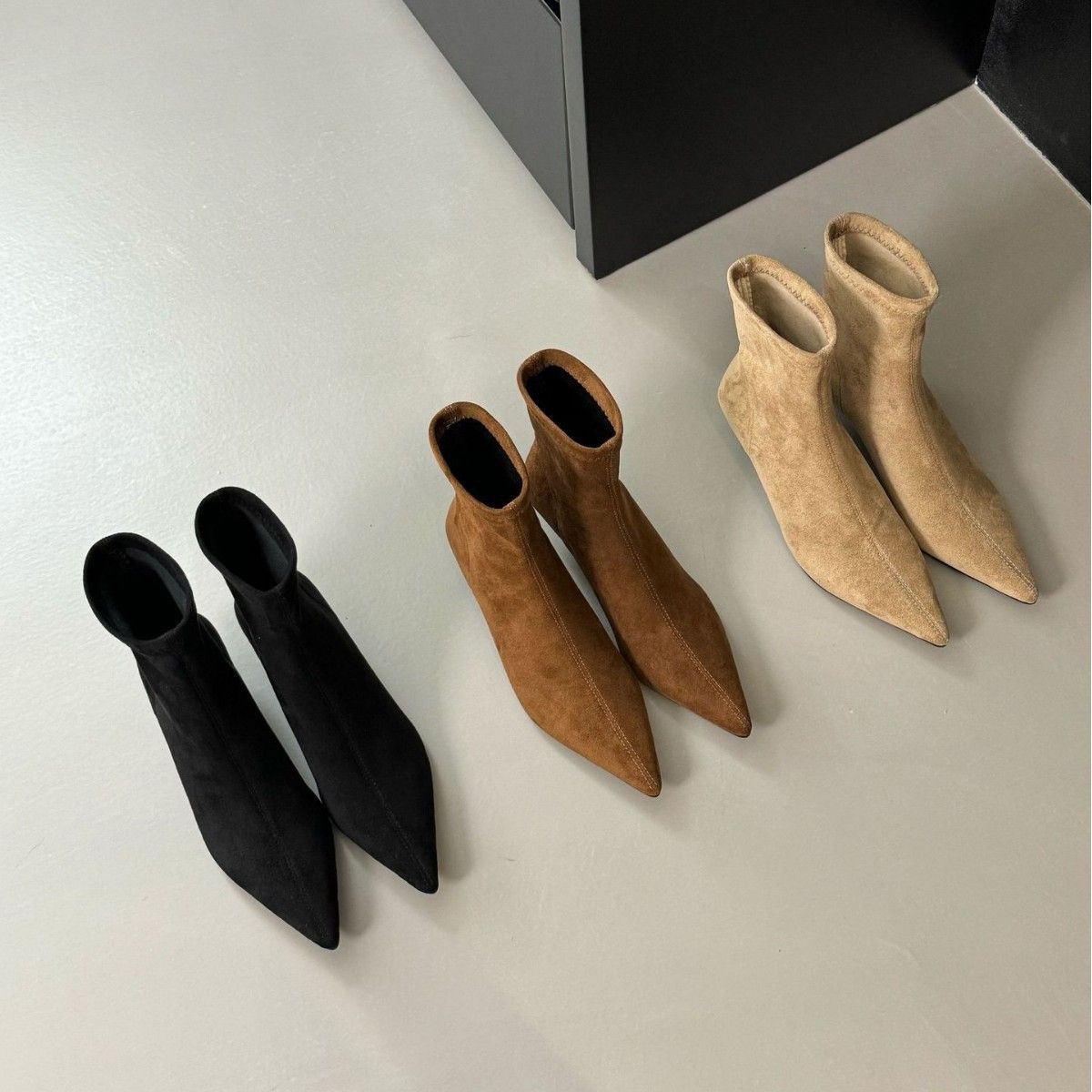 French Style Pointed Toe Chunky Heel Short 2025 Autumn Winter New Suede Versatile Ankle Slim Martin Boots For Women_vogvips.com