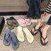 Women's Flip-flops: New Summer Styles For Beach & Pool - Fashionable Thong Sandals For Outdoor Wear_vogvips.com