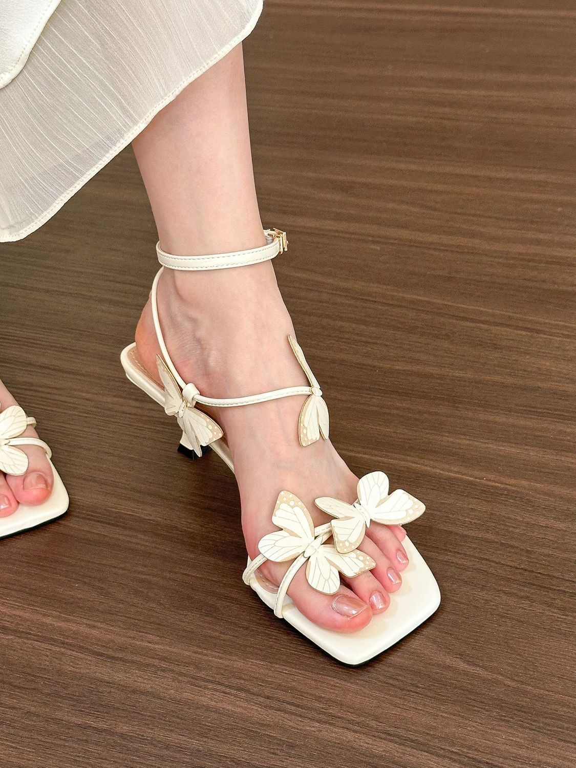 French Style Butterfly Luxury Height Increasing Square Toe High Sandals For Women Summer Thin High-end Fashion Versatile_vogvips.com