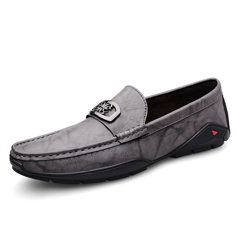 Men's Doudou Shoes Driving Shoes Low-top Pure Leather Surface Metal Trim Foot Cover Large Size Casual Shoes Small Leather Shoes_vogvips.com