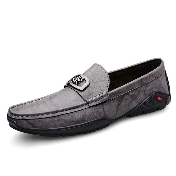 Men's Doudou Shoes Driving Shoes Low-top Pure Leather Surface Metal Trim Foot Cover Large Size Casual Shoes Small Leather Shoes_vogvips.com