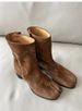 Vintage Leather Horseshoe Split-toed Pig's Trotters Women's Tabi Medium Boots Thick Heel Chelsea High Heel Short Boots Women's Martin Boots_vogvips.com