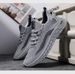 New 9.99 Euros Low-priced Men's Mesh Breathable Sports Shoes_vogvips.com