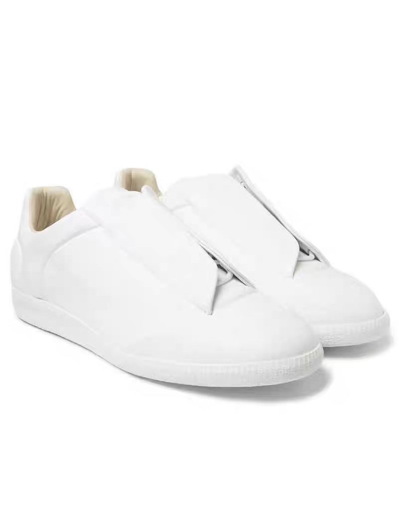 Women's Sports Shoes Low Top Fashionable Black White And Red Round Toe White Shoes_vogvips.com