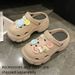 2025 The New Type Of Clogs Are A Fashionable And Trendy Breathable Flip-flops For Women To Wear In Summer. They Are Thick-soled, Cute And Anti-slip_vogvips.com