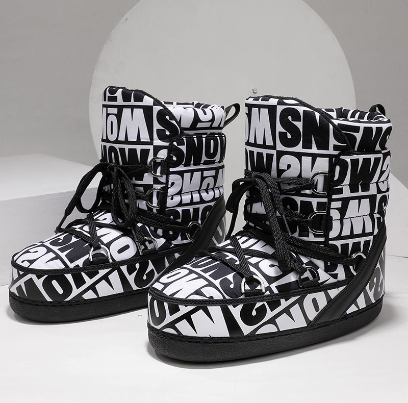 Space Boots Cross-border Large Size Winter Skiing Moon Boots Internet Celebrities With The Same Medium Tube Thickened Plush_vogvips.com