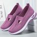 Women's Cross-Border Plus Size Soft Sole Comfortable Slip-On Mom Mesh Breathable Old Beijing Cloth Shoes_vogvips.com