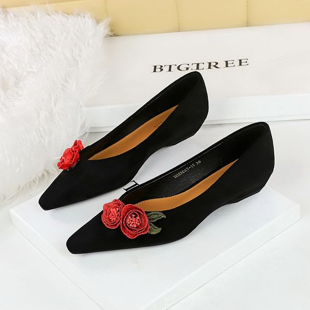 Chinese Niche Shallow Mouth Single Shoes Women's Pointed Head Suede Women's Shoes Wedge Heel Flower Pedicure Comfortable Low Heel Shoes_vogvips.com