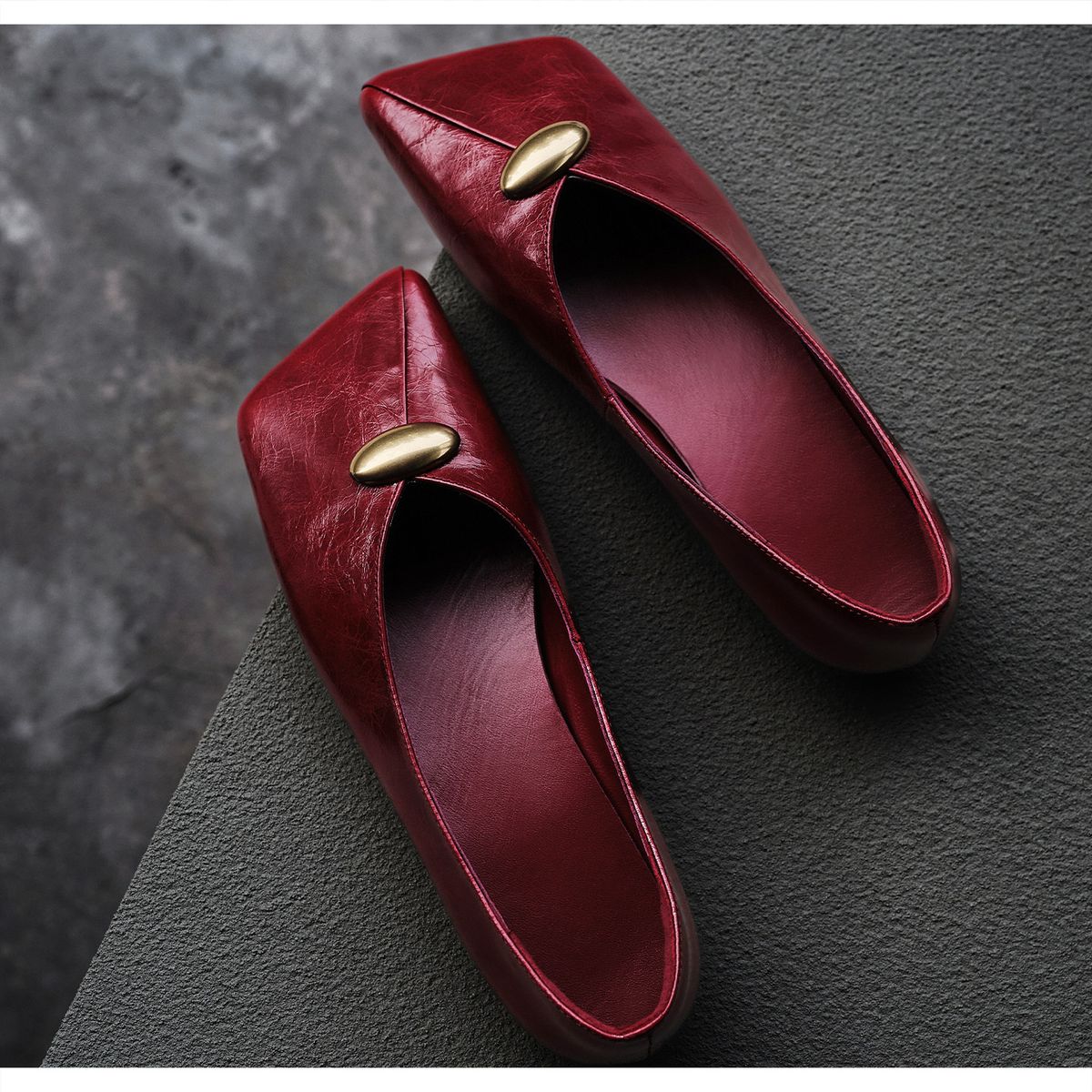 Women's Miniature Mary Jane Flat Shoes Niche Design Slanted Square Toe Leather Version_vogvips.com