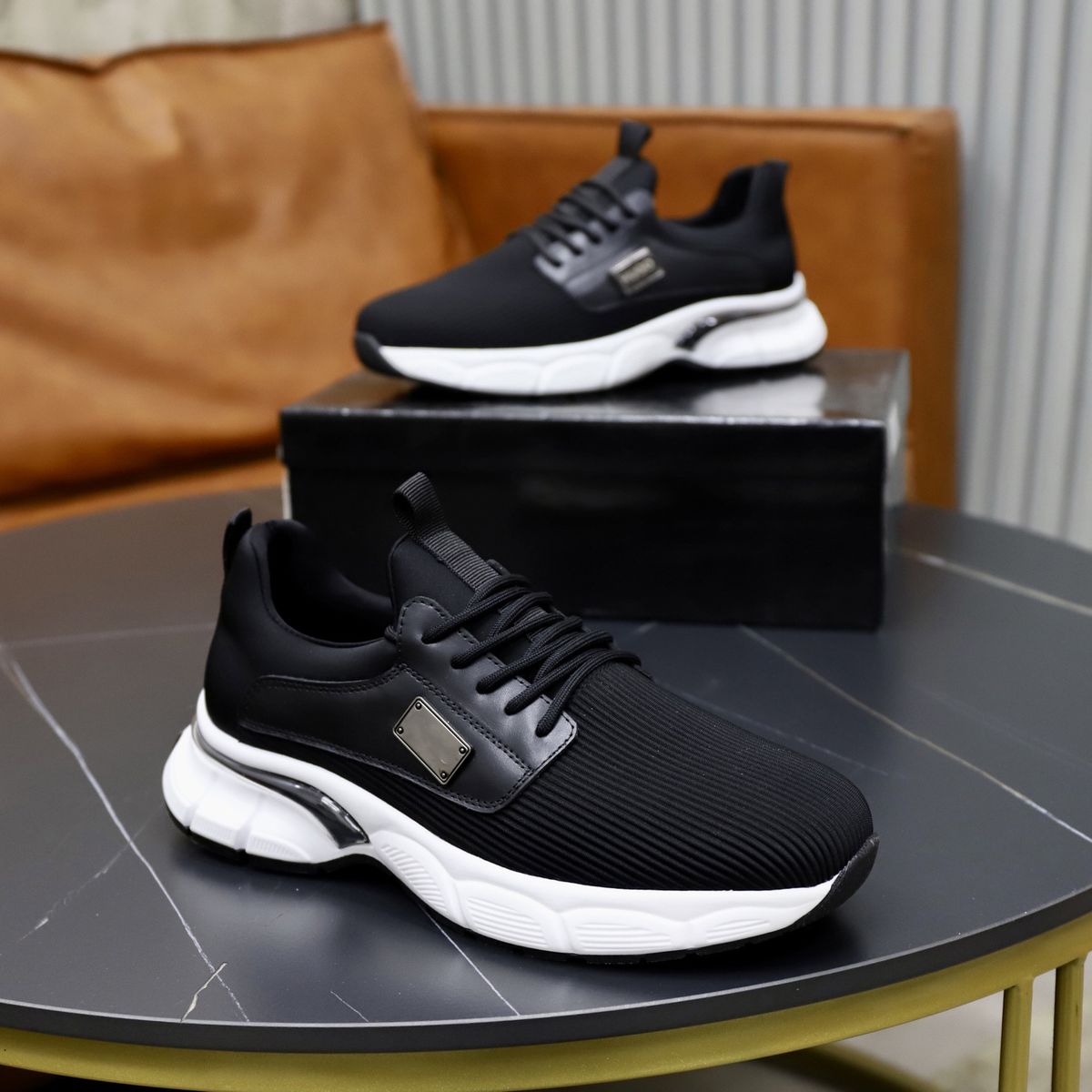 2025 New Model Cross-Border New Men's Lace-Up Running Large Size Sports Thick Sole Height-Increasing Single_vogvips.com