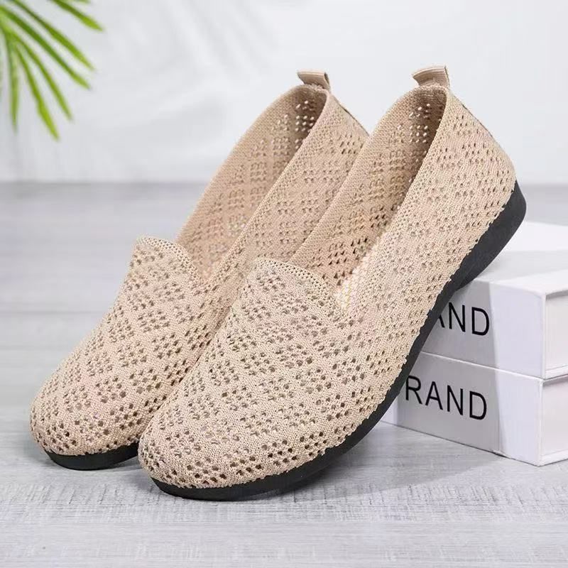Summer Women's Openwork Mesh Shoes Breathable Soft Soled Old Beijing Cloth Sandals Fashionable Versatile Mother Footwear_vogvips.com