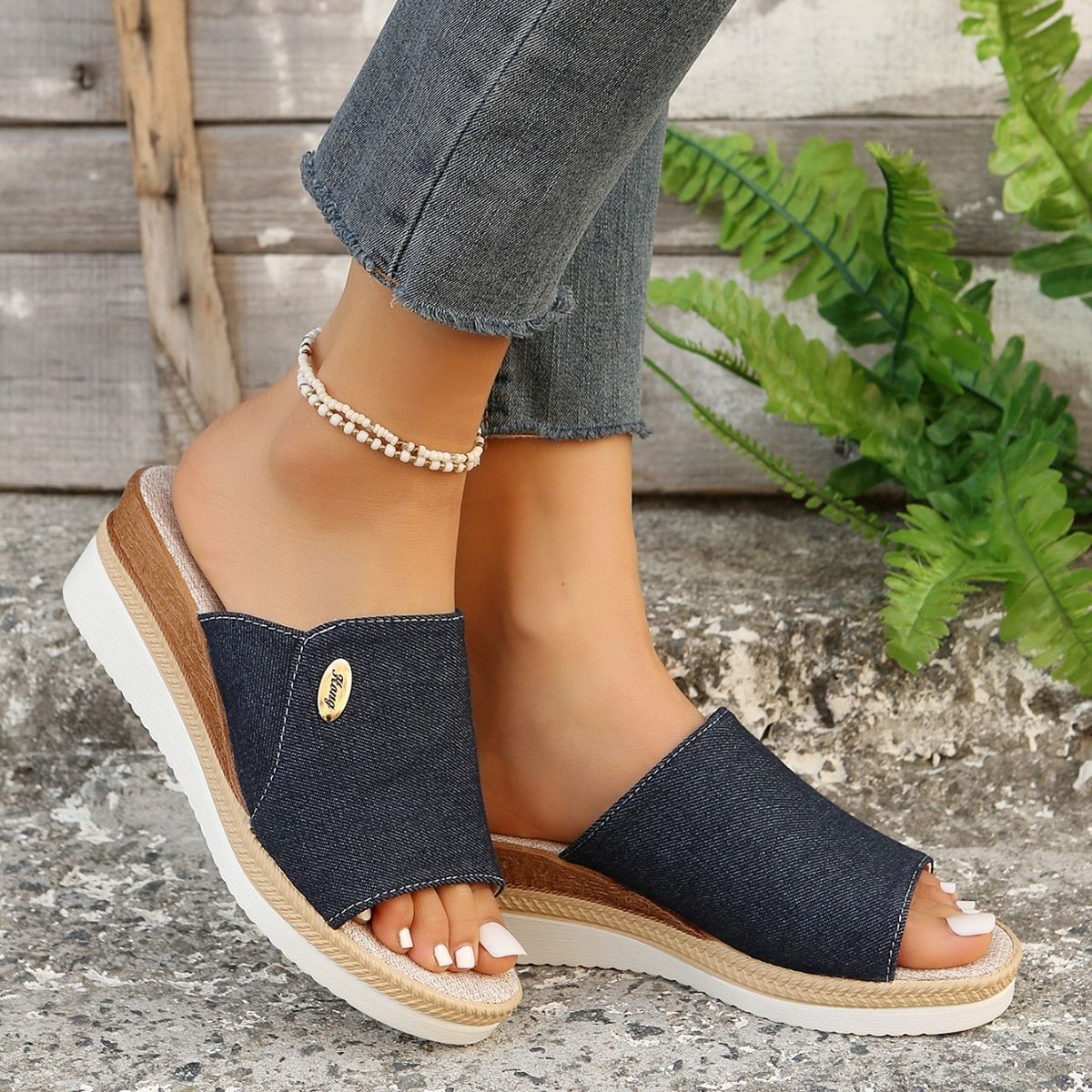 New Wedge Slippers For Women With Thick Sole Medium And Beach Fish Mouth Flip-flops_vogvips.com