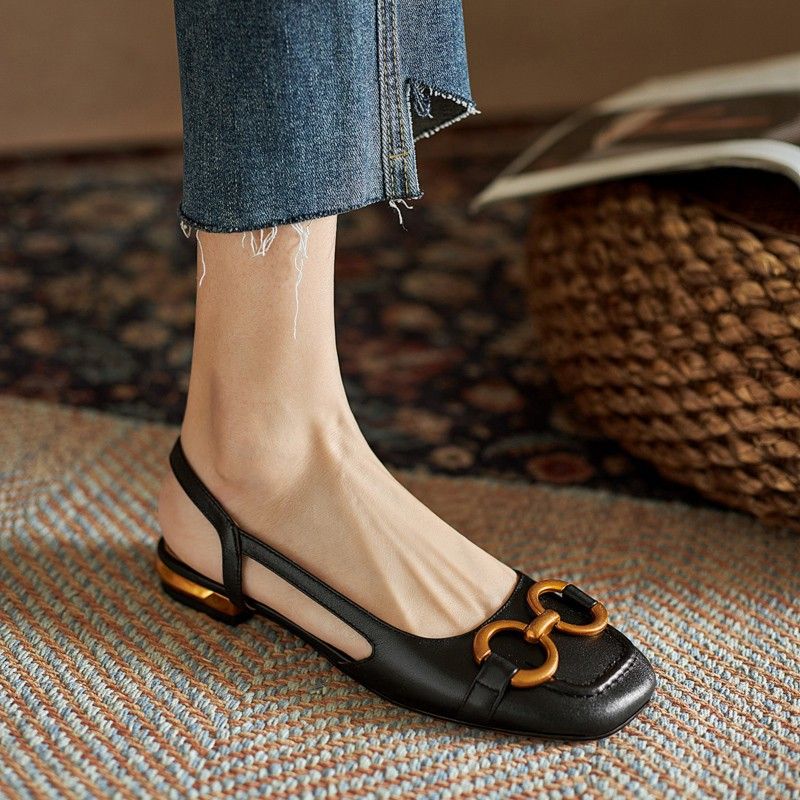 French Low-heeled Retro Baotou Sandals For Women 2023 Summer New Style Back Empty Horsebit Suede Strap Sandals For Women_vogvips.com