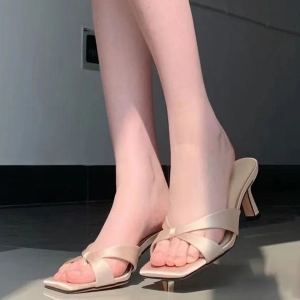 Giant Comfortable Champagne Cool Slippers For Women's Summer Outwear Open Toe Square Head Thin French High Heels_vogvips.com