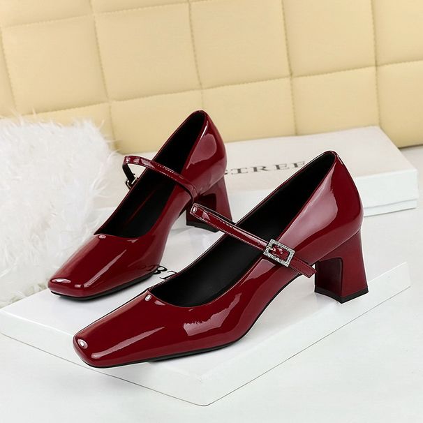 Elegant Women's Shoes Rhinestone Word With Square Head Heels Patent Leather Glossy Light Mouth Thick Heel Medium Heel Single Shoes_vogvips.com