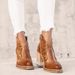 Women’s Shoes Large Size Short Tube Boots Medium Heel Pointed Toe Embroidered Hot Diamond Boots_vogvips.com