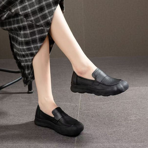 Dongguan Genuine Loafers New Style Shallow Round Toe Comfortable Versatile Soft Leather Flat Shoes For Women_vogvips.com