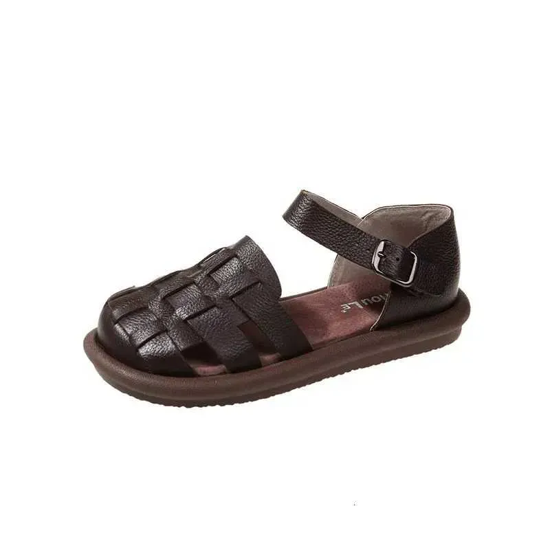 new Womens Summer Zapatillas De Mujer Square Toe Flat Leather Women Gladiator Sandals Slip On Ladies Beach Shoes H260413_vogvips.com