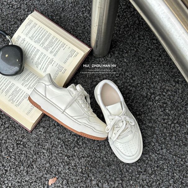 Genuine Leather Retro White Sneakers For Women 2026 New Versatile Wrinkled Thick-Soled Height-Increasing Casual Sports Shoes Soft Sole Board Shoes For Women_vogvips.com