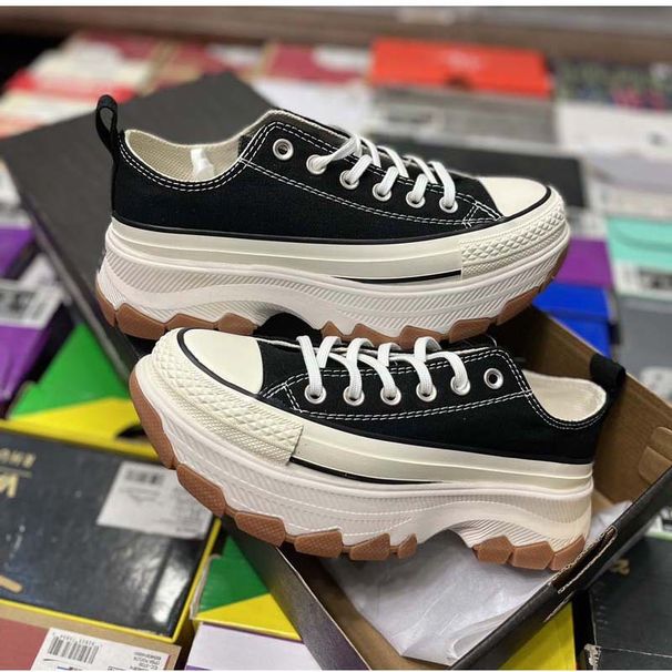Putian 2024 New Black Low-top Thick-soled Height-increasing Non-slip Wear-resistant Canvas Casual Shoes Couple Versatile_vogvips.com