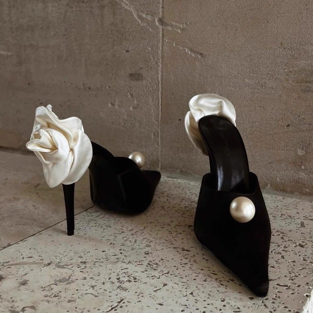 STRIDEO French Pointed Pearl Sandals Thin Heel Celebrity Banquet Cool Slippers 2026 New White Rose Suede High Heels Women_vogvips.com