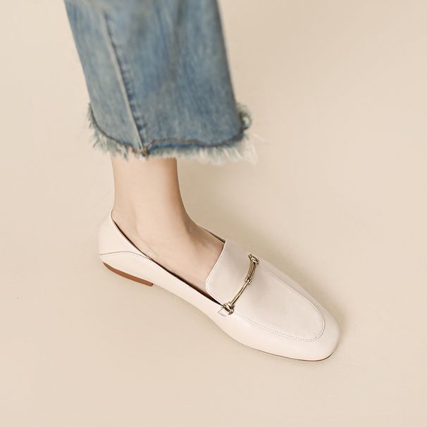 In Stock 055 Leather Retro Flat Shoes For Women 2025 Spring And Autumn New French Style Soft Sole Loafers_vogvips.com