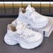 Boys' Sneakers 2026 Spring/Summer Mesh Breathable Lightweight Children's White Girls' Versatile Running Shoes_vogvips.com