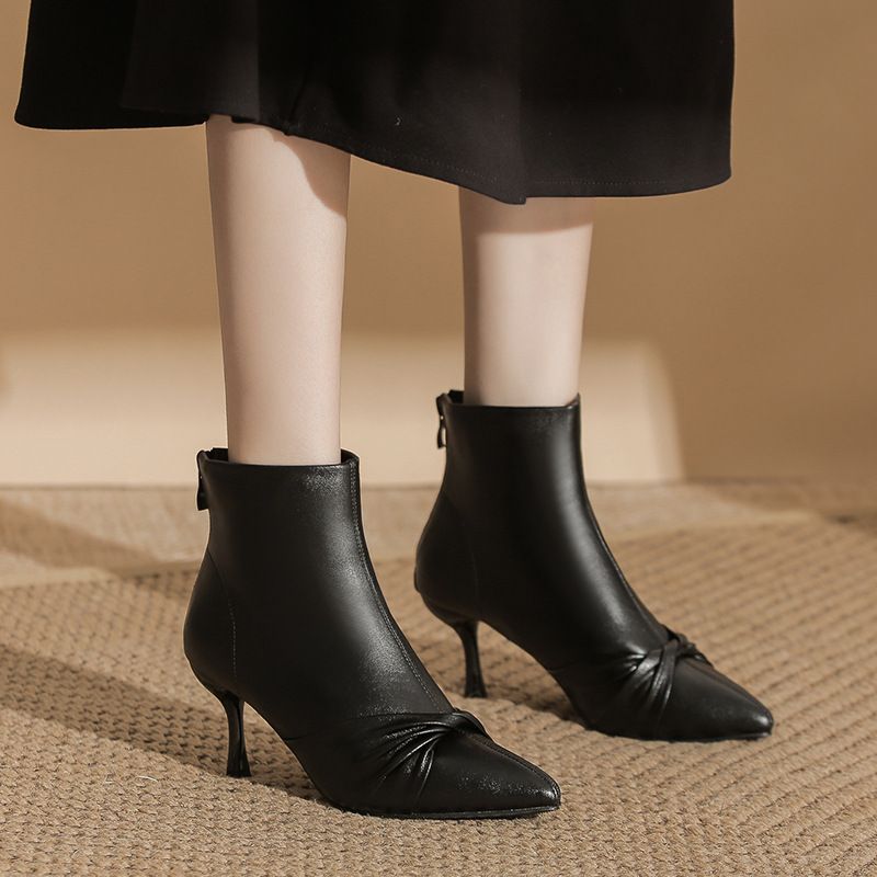 2025 New Pointed Toe Stiletto Heel Plus Size Shot High Heels Women's Black Vesatile Matin Ankle Boots With Back_vogvips.com