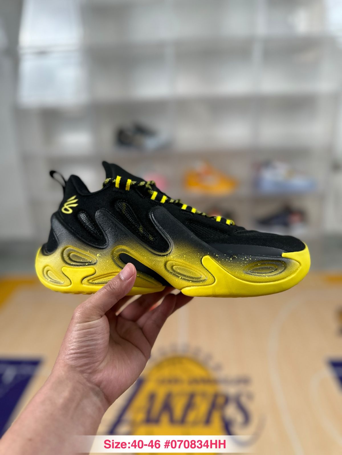 Unisex Sports Shoes For Fitness Training And Casual Outings._vogvips.com