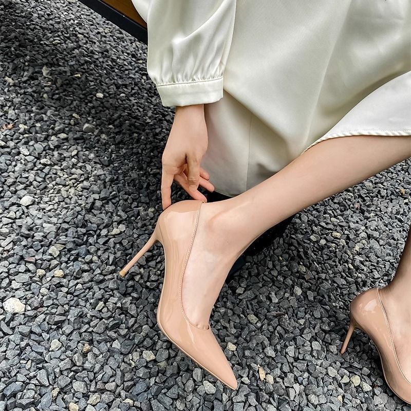 Women's Pointed-Toe Stiletto Pumps – Elegant Nude & White Court Shoes With Slim High Heel For Office & Evening Wear White Pointed Toe,_vogvips.com