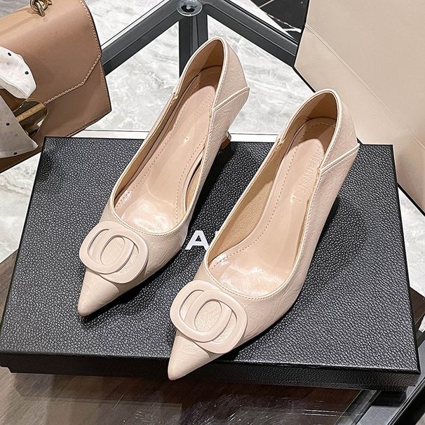 2025 Autumn New Soft Leather High Heels With Metal Loop Buckle Design Pointed Shallow Mouth Commuter Single Shoes_vogvips.com