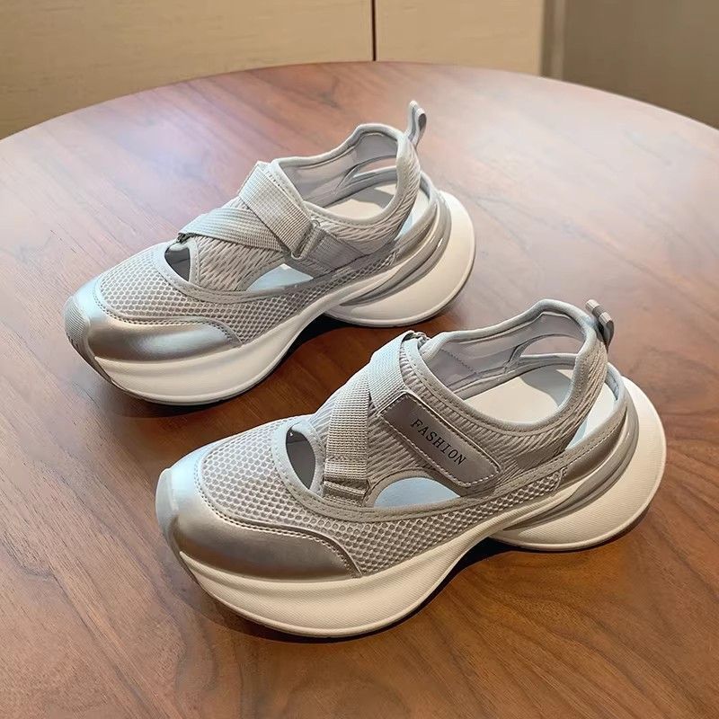 Unity Breathable Women's Sandals 2026 Spring/Summer New Thick-Soled Hollow Thin Versatile Velcro Dad Shoes For Women_vogvips.com
