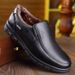 European Warm Series Autumn Winter Fleece-Lined Men's Slip-On Soft Leather Versatile Business Casual Warm Cotton Shoes_vogvips.com