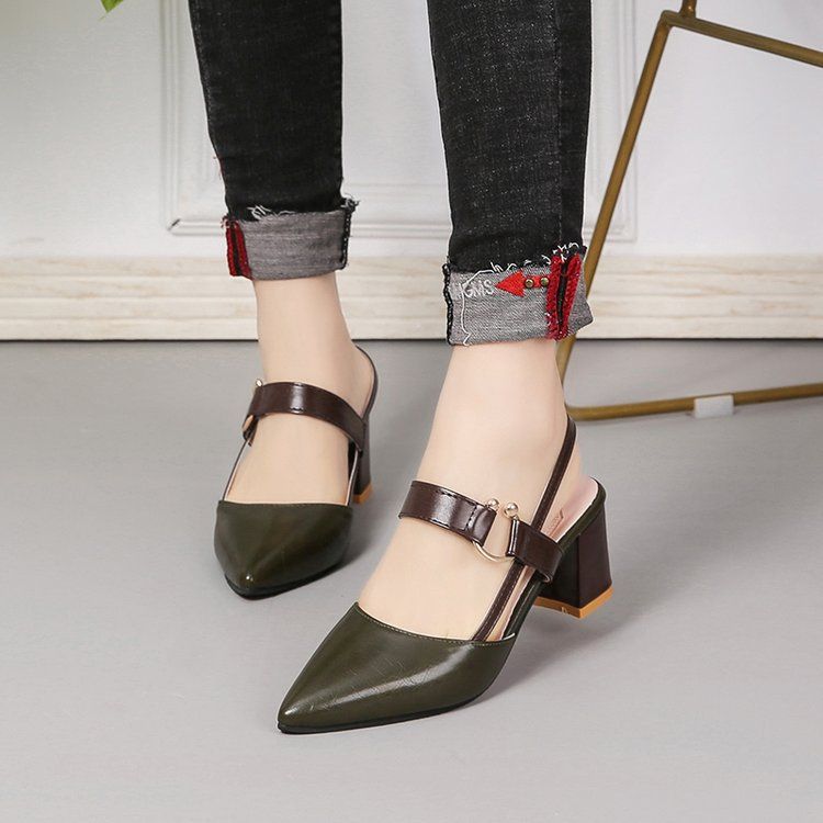 2026 Spring/Summer New Shoes: Pointed Toe Chunky Heel Closed-Toe Shoes, Mid-Heel Buckle High Heels, Hollow-Out Women's_vogvips.com