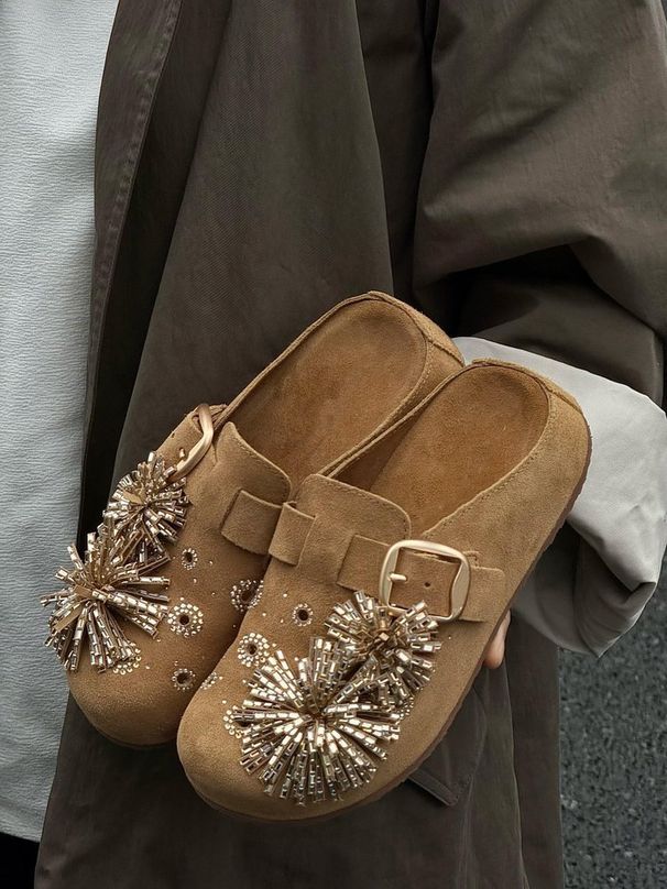 Style Retro Fireworks Slip-On Women's Sandals Thick Soled Casual Height Increasing Inspired Holiday Slippers_vogvips.com