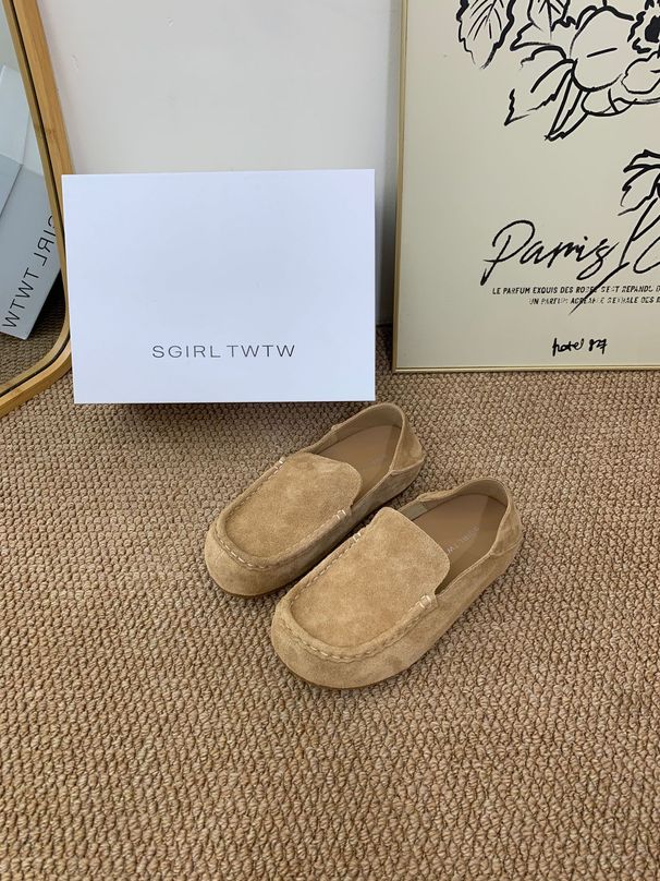 TWTW Retro-style SGIRL Slip-on Loafers For Women, 2026 New Model, Versatile Casual Moccasins Women, Model,_vogvips.com