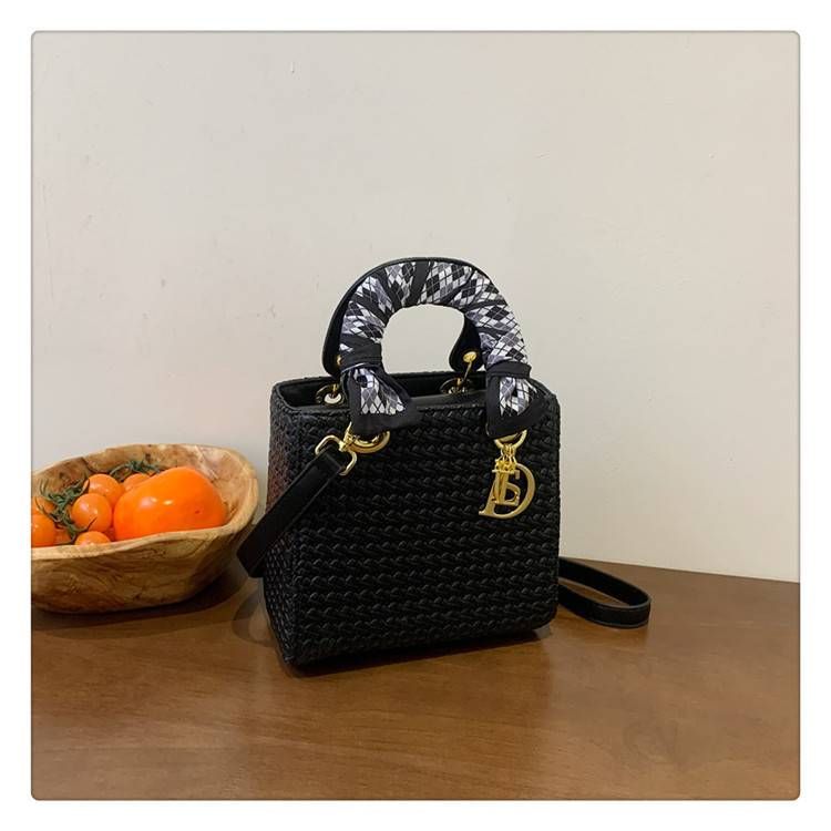 Women's Scarf Bag & Ruched Boots Set – Bohemian Woven Purse With Elastic Ankle Boots (Artistic Outfit Combo)_vogvips.com