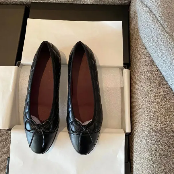 shoes P Brand Designer Black Ballet Flats Women Quilted Genuine Leather Slip On Ballerina Round Toe Ladies Dress Shoes_vogvips.com