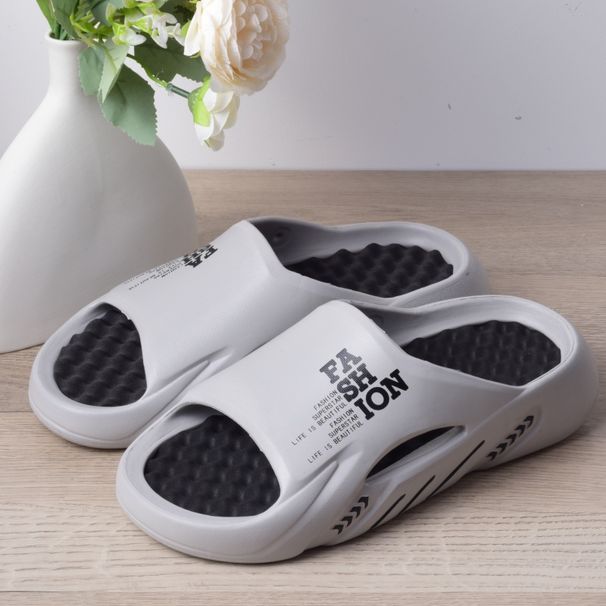 2024 New Men Massage Slides Fashion Indoor Outdoor Sandals Beach Casual Shoes Comfortable Sole Men's Slippers Big_vogvips.com