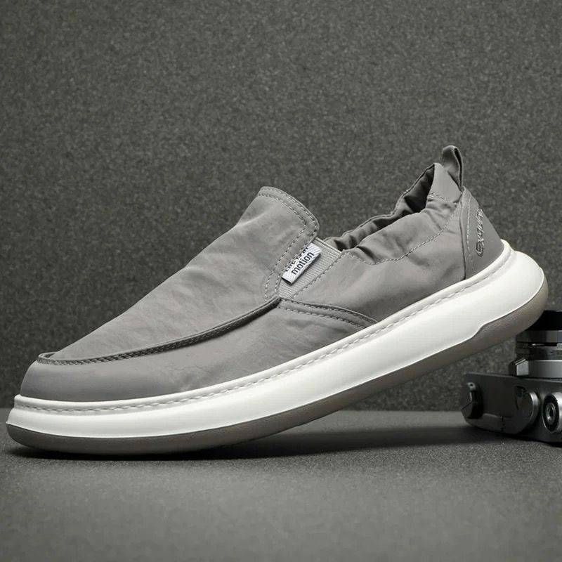 Summer Black High-end Men's Casual Canvas Shoes, Simple And Versatile, Low-top One-piece Cover, Lightweight, Thin, Breathable Cloth Shoes_vogvips.com
