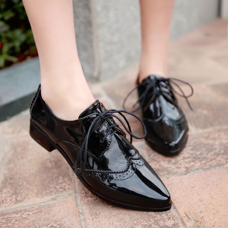 Spring Summer Autumn New Brogue Burnt Flower Hollow Square Heel Single Women's Pointed Toe Patent Ladies' Small Leather_vogvips.com