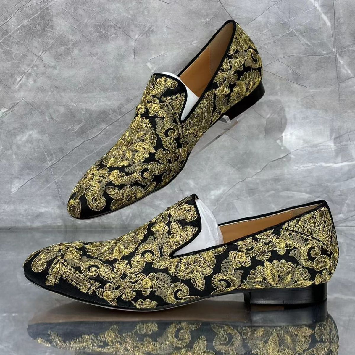 Men’s Shoes Men's Loafers Embroidered Low Top Canvas Shoes Lazy All Match Flat Shoes Deodorant And Non Slip Korean Style Trendy Casual Shoes_vogvips.com