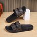 Men Wear Slippers Outside The Summer Indoor Home Bath To Wear Soft Soled Super Comfortable Slippers_vogvips.com