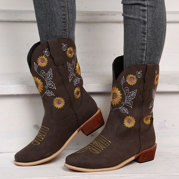 New Martin Shoes Fashionable Thick Heel Pointed Plus Size Embroidered Women's Boots_vogvips.com