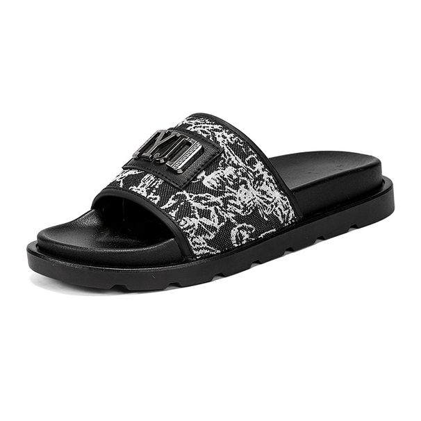 Summer Retro Casual Beach Couple Trendy 2026 New Style Bread Fashionable And High-end Outdoor Slippers_vogvips.com