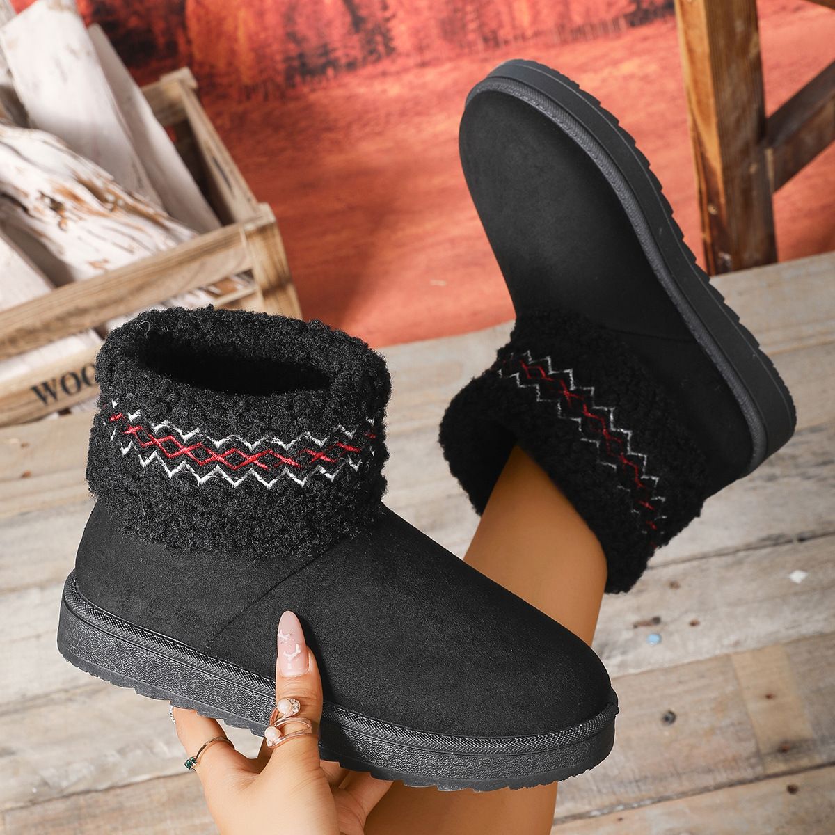 Winter New Style Fleece And Thickened Warm Short-top Snow Boots For Casual Women_vogvips.com