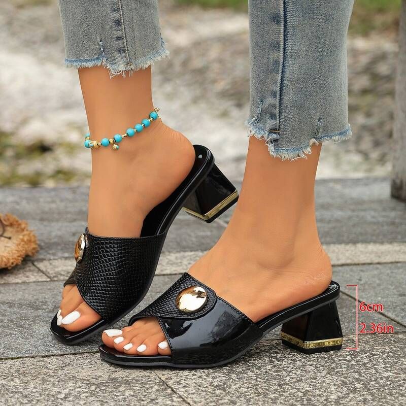 2026 New Versatile Square-Toed Open-Toe Women, Stylish Metal Buckle High-Heel Sandals For Outdoor Wear_vogvips.com