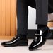 Men's business patent autumn and winter, men's new pointed toe shoes, low top formal dress, large size leather shoes_vogvips.com